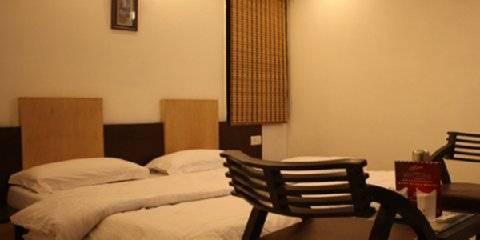 Hotel Pahwa International New Delhi Eksteriør billede